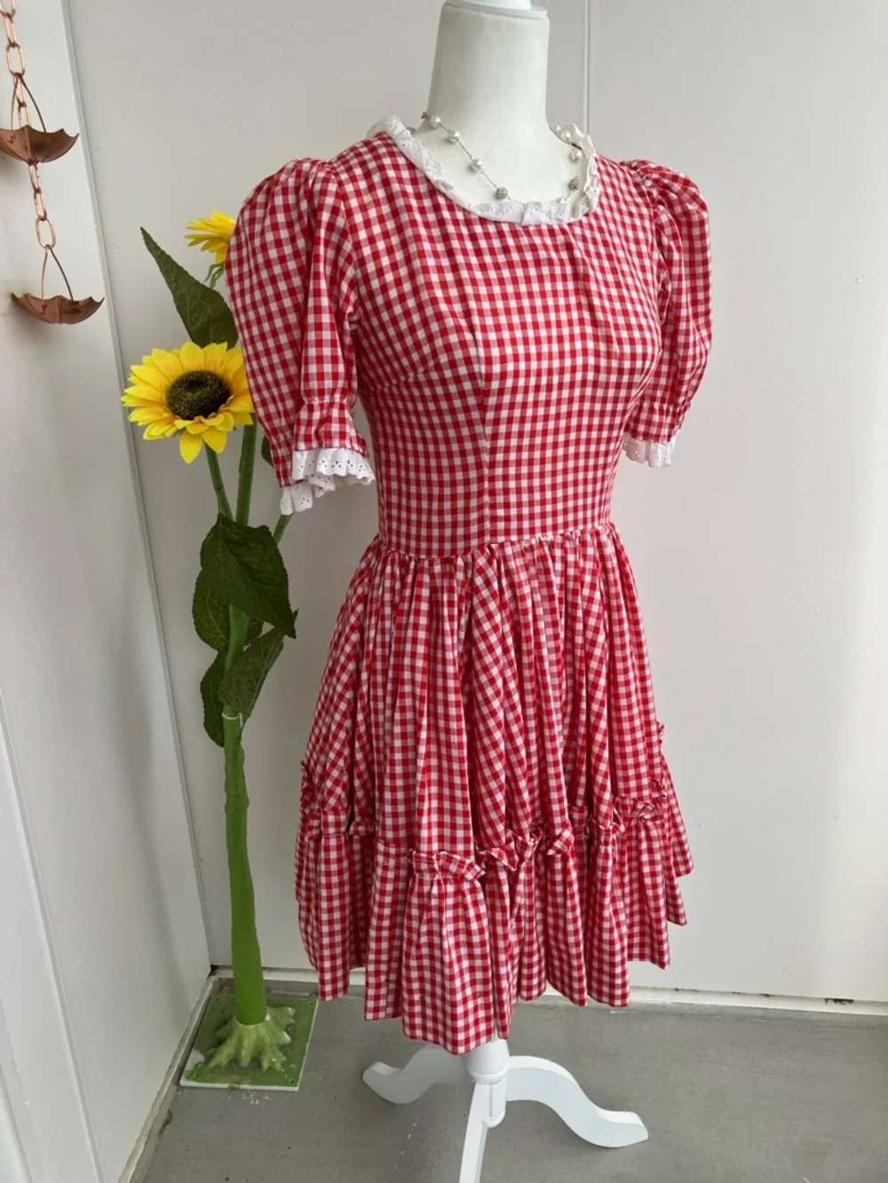 Vintage 60s Red & White Puff Sleeve Circle Skirt Gingham Square Dance Dress - Picture 1 of 10